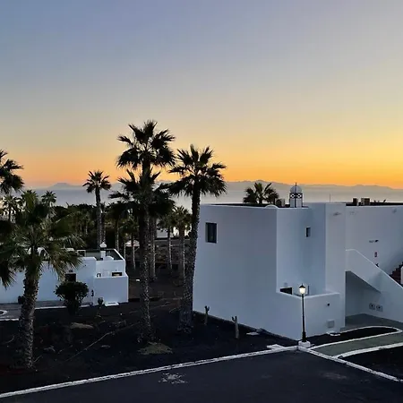 Palmeras Garden بلايا بلانكا