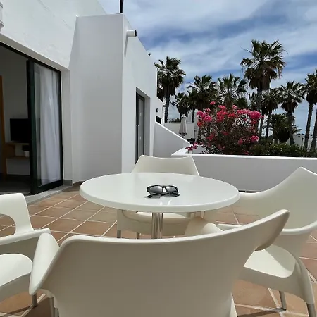 Palmeras Garden بلايا بلانكا