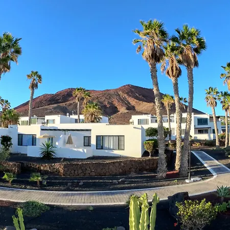 Palmeras Garden דירה