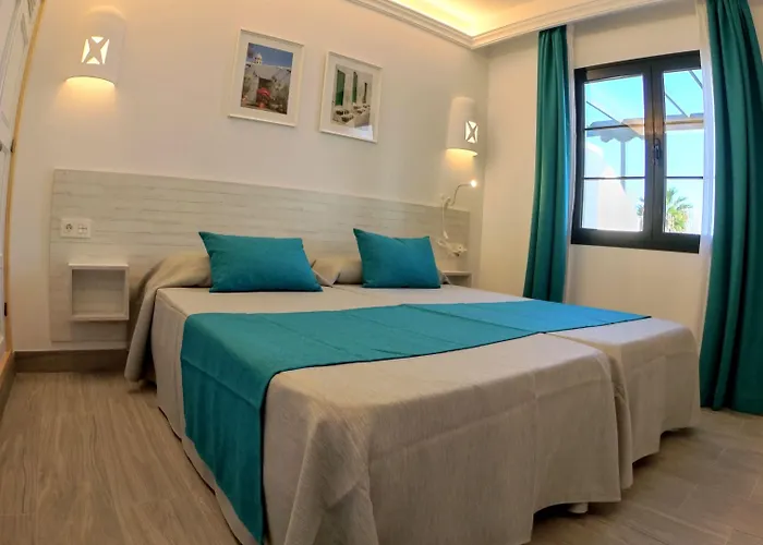 Palmeras Garden Apartament *