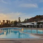 Palmeras Garden Апартаменти *