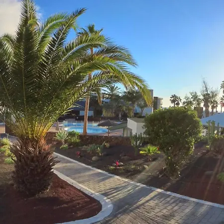 Daire Palmeras Garden